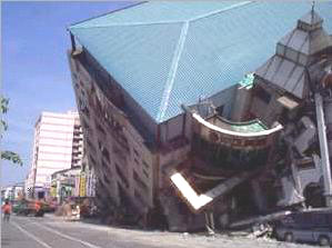 Eartquake damages